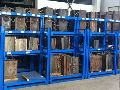 擺放模具的架子最好的選擇就是模具貨架